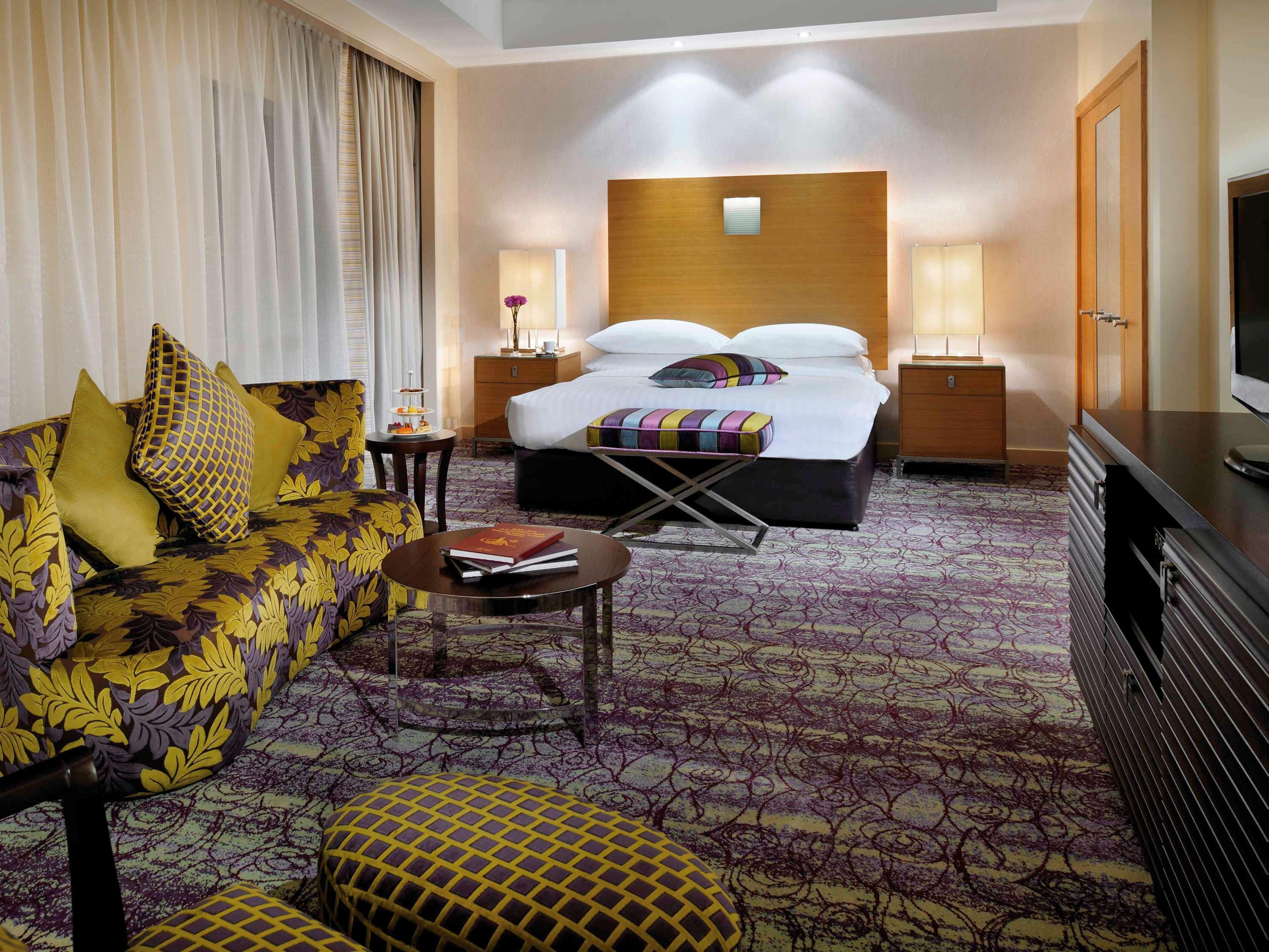 Hotel Qabila Westbay 5*